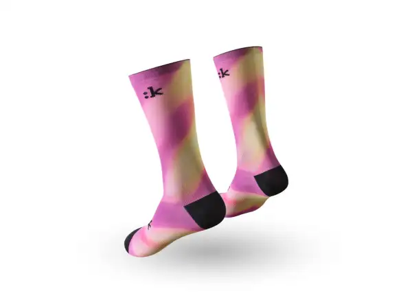 Fizik Faded skarpetki rowerowe Purple/Yellow