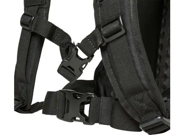 Fox Utility 6 l plecak z rezervoarem czarna