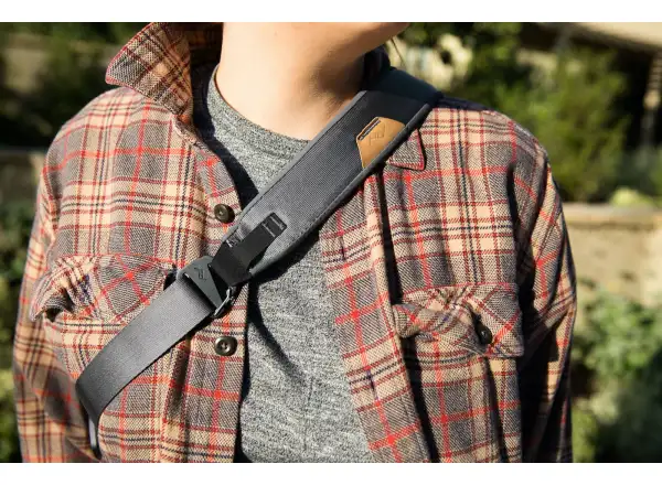 Peak Design Everyday Sling 3 l v2 nerka Black