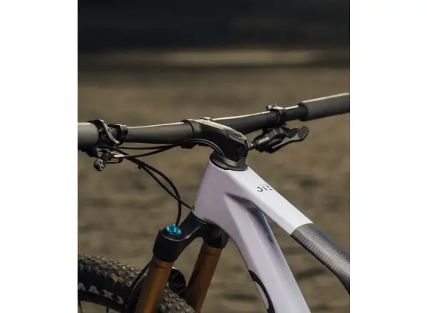 Orbea OIZ M-TEAM AXS rower górski Digital Lavender/Carbon Raw