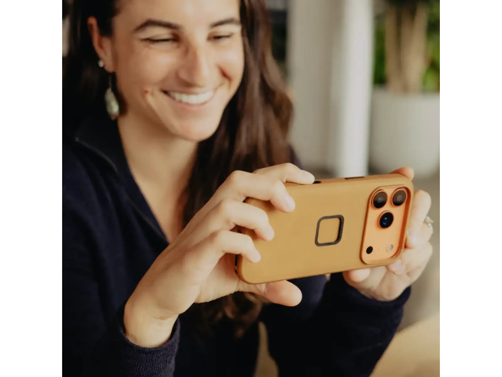 Peak Design Everyday Clarino Etui iPhone 17 Pro Tan