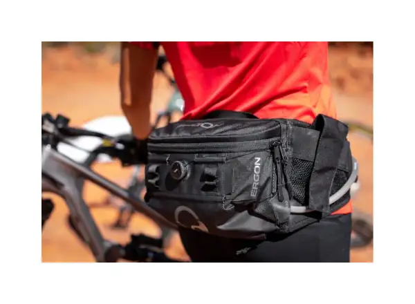 Ergon BA Hip Back nerkotorebka 3 l czarna