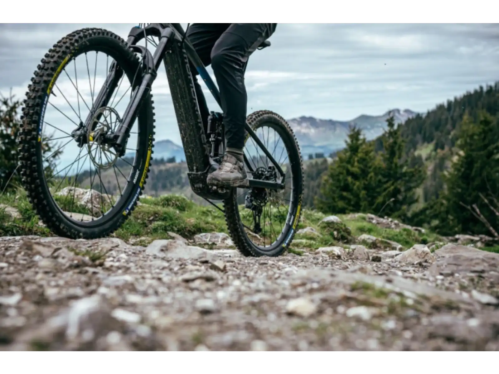 Mavic E-Deemax S 30 Boost INTL 29" zaplecione koła