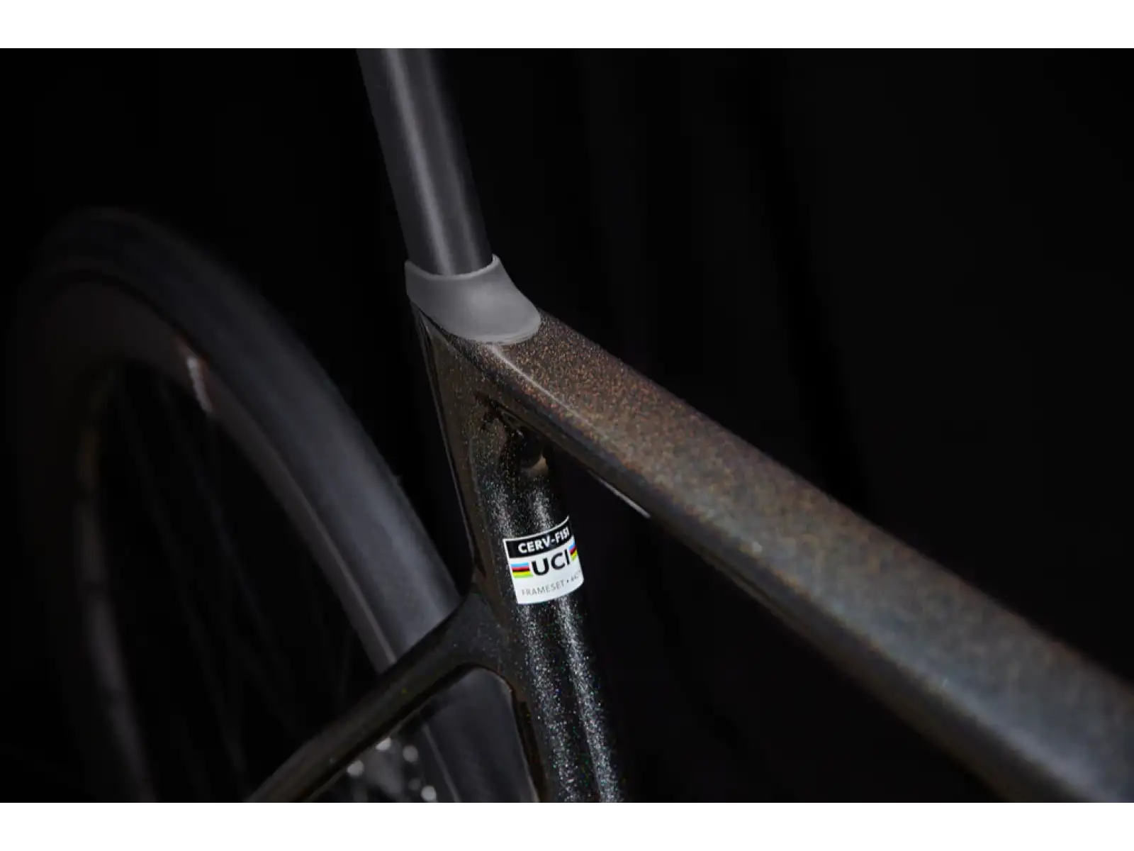 Cervélo Soloist Force eTap AXS rower szosowy embers