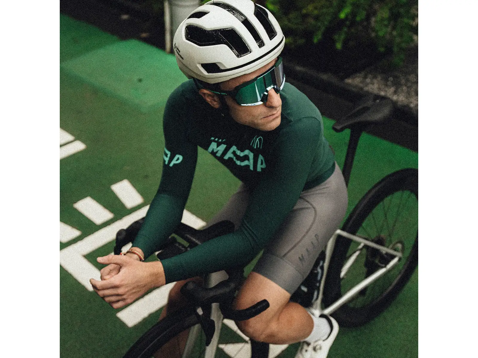 100% Korbin okulary sportowe Matte Juniper/HiPER Mint Mirror Lens