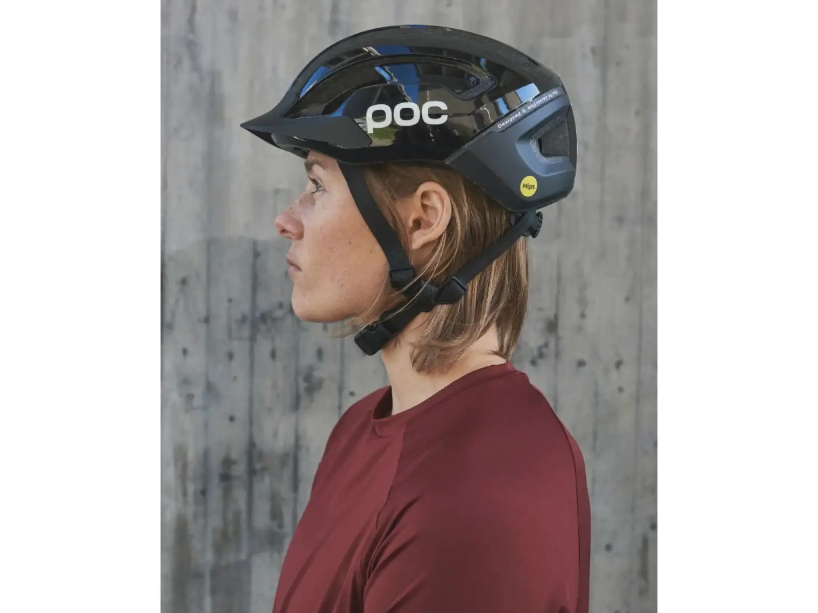 POC Omne Air Resistance MIPS kask Uranium Black