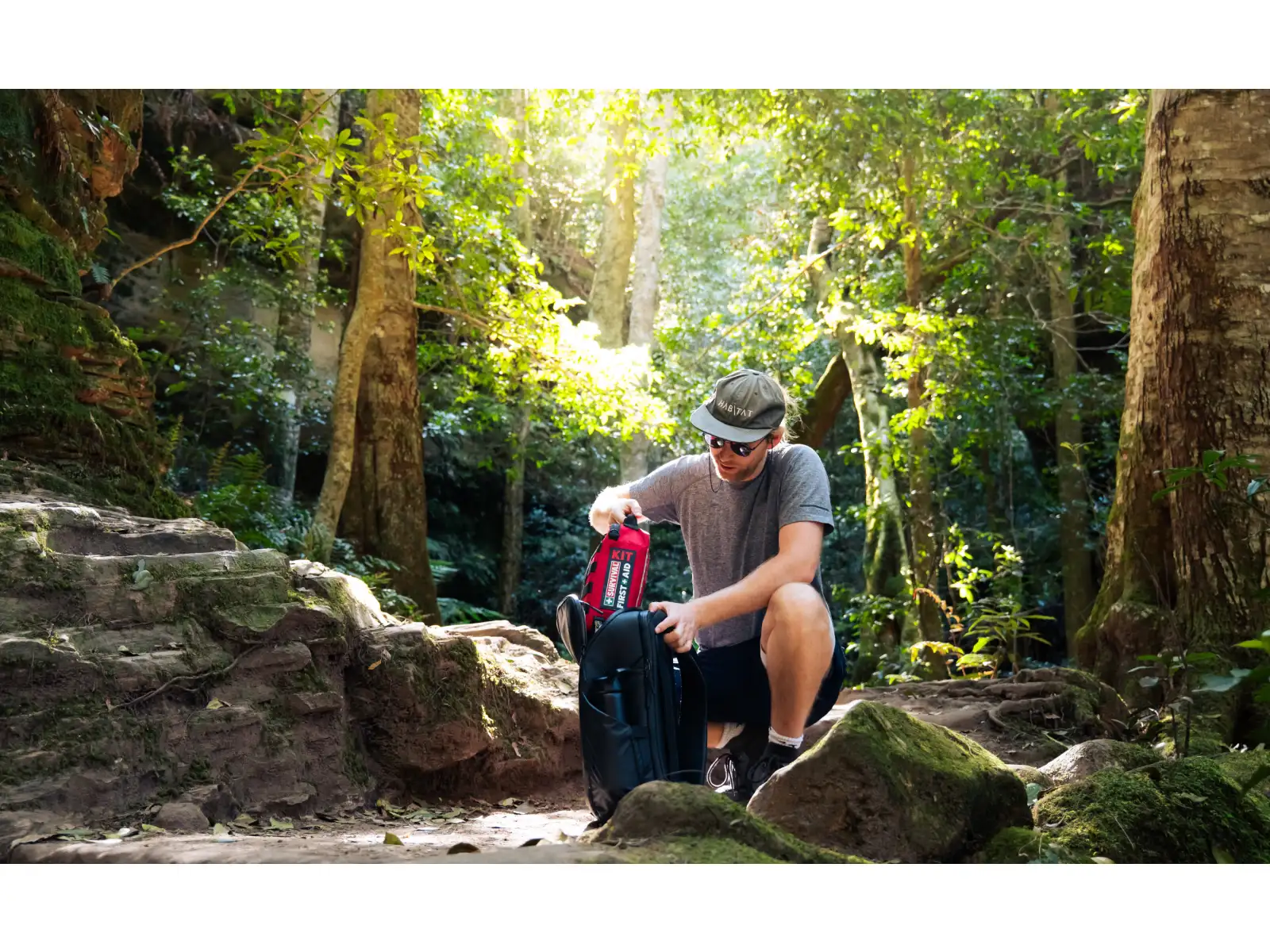Survival First Aid Kit - L profesjonalny zestaw pierwszej pomocy