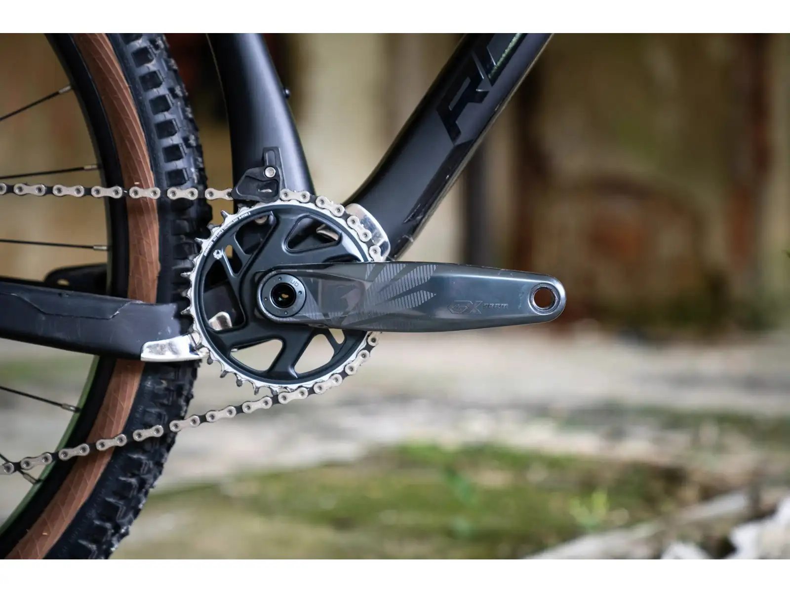 Rock Machine Blizz CRB 90-29 AXS rower górski Black/Grey WZÓRKA