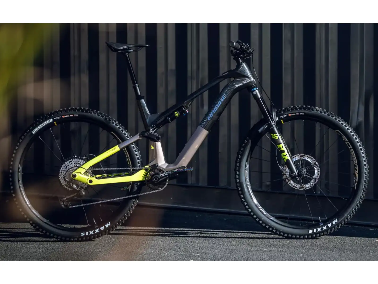 Haibike Lyke CF 11 430Wh w pełni zawieszony rower elektryczny Carbon/Sand/Lime Gloss