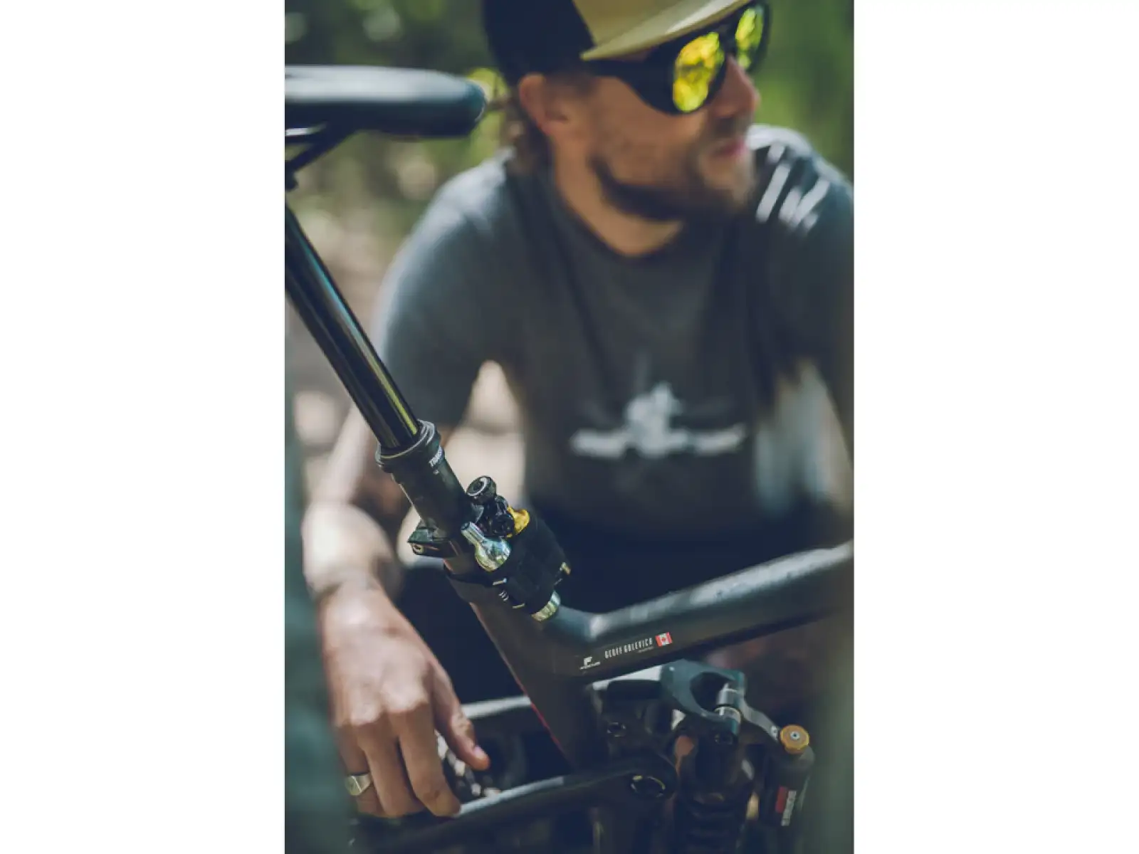 Lezyne Tubeless CO2 Blaster W/O CO2 zestaw naprawczy do opon bezdętkowych