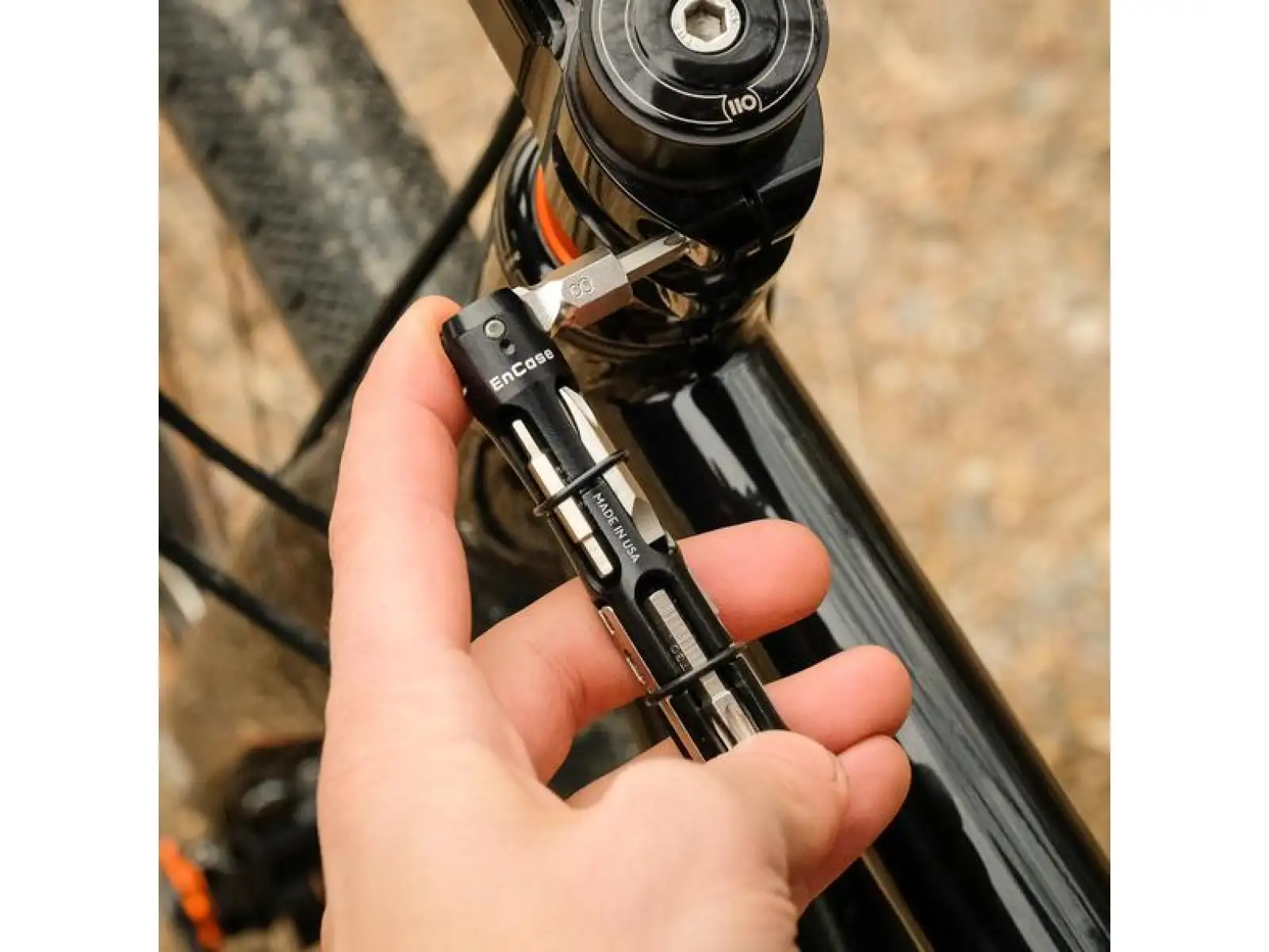 Wolf Tooth EnCase multitool 14 funkcji