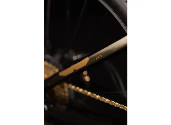 Crussis Legend 68 rower elektryczny z pełnym zawieszeniem