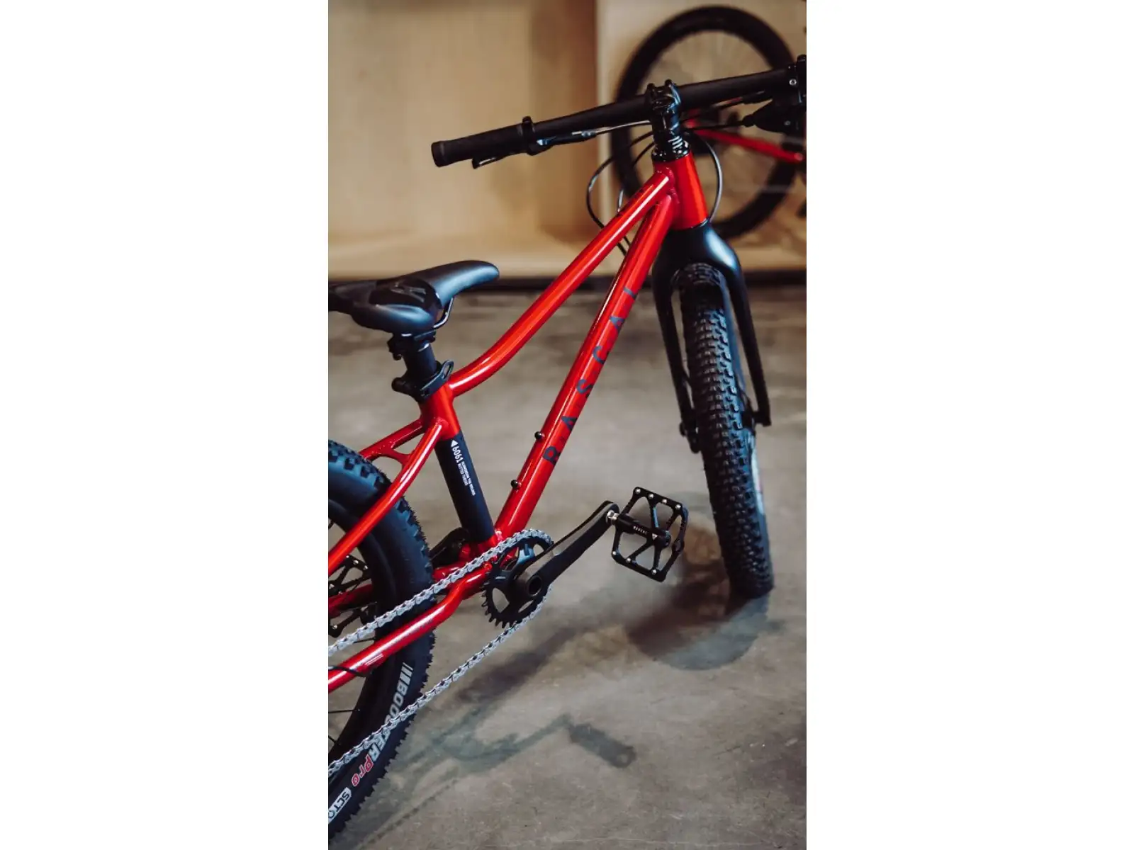 Rascal Wild 20 rower dziecięcy Ruby Red