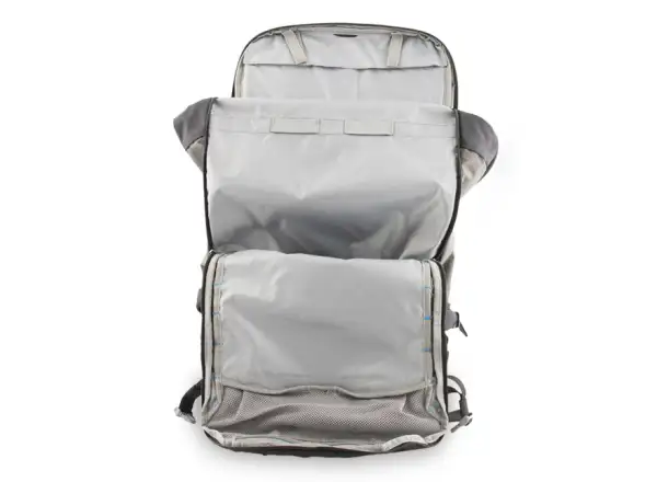 Pinguin Ace 27 zimowy plecak black
