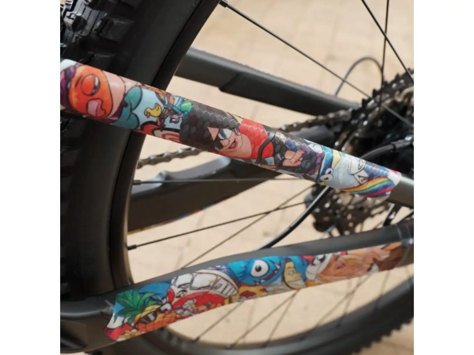 Rie:sel Design TAPE 3000 folia pod łańcuch Stickerbomb Eyecatcher