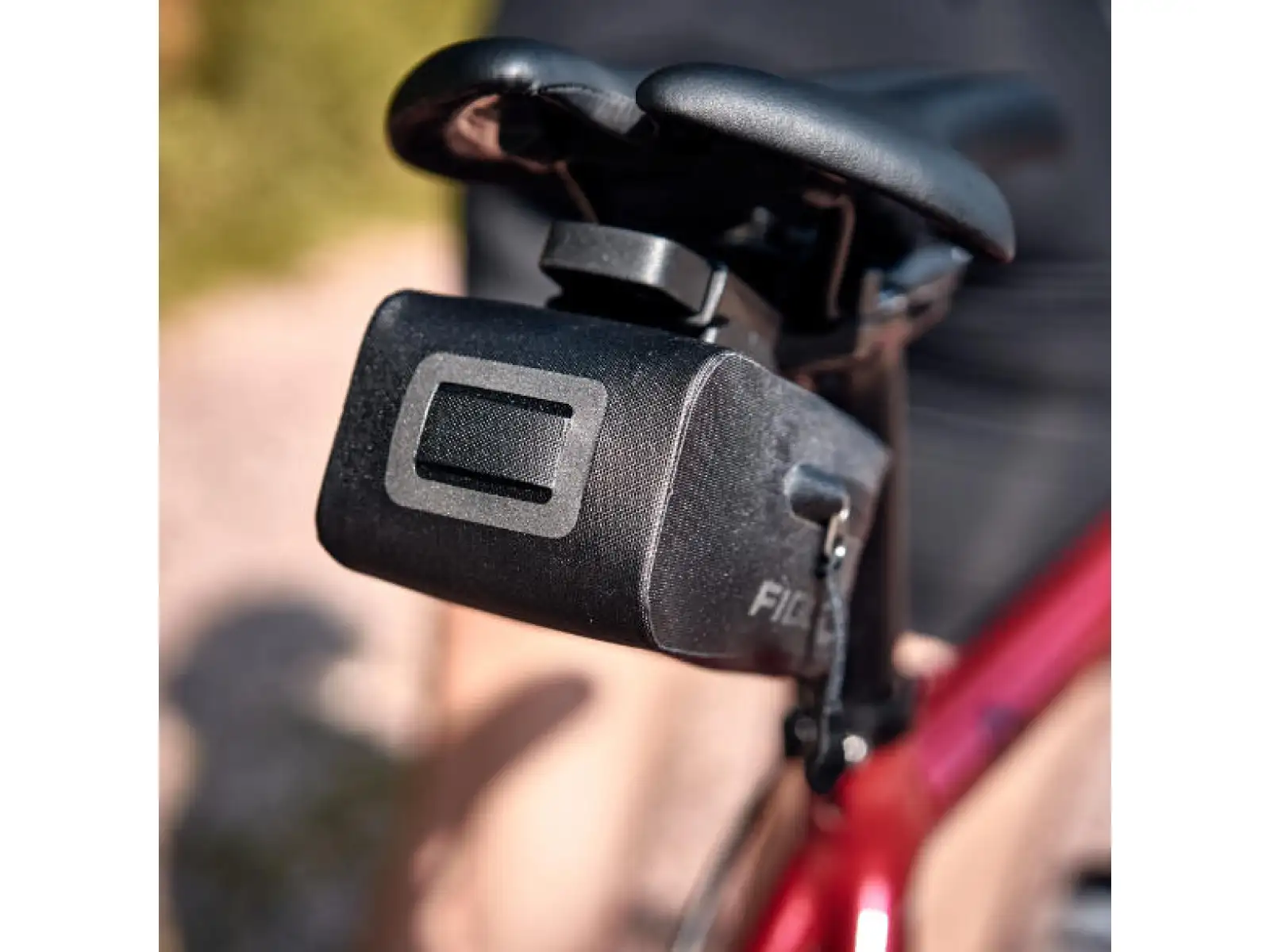 Fidlock Saddle Bag torba podsiodłowa 600 ml