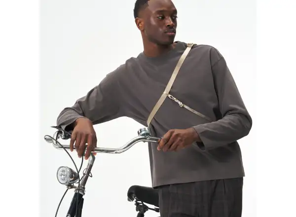 Aevor Easy Ride Pouch torba na ramię Off-White