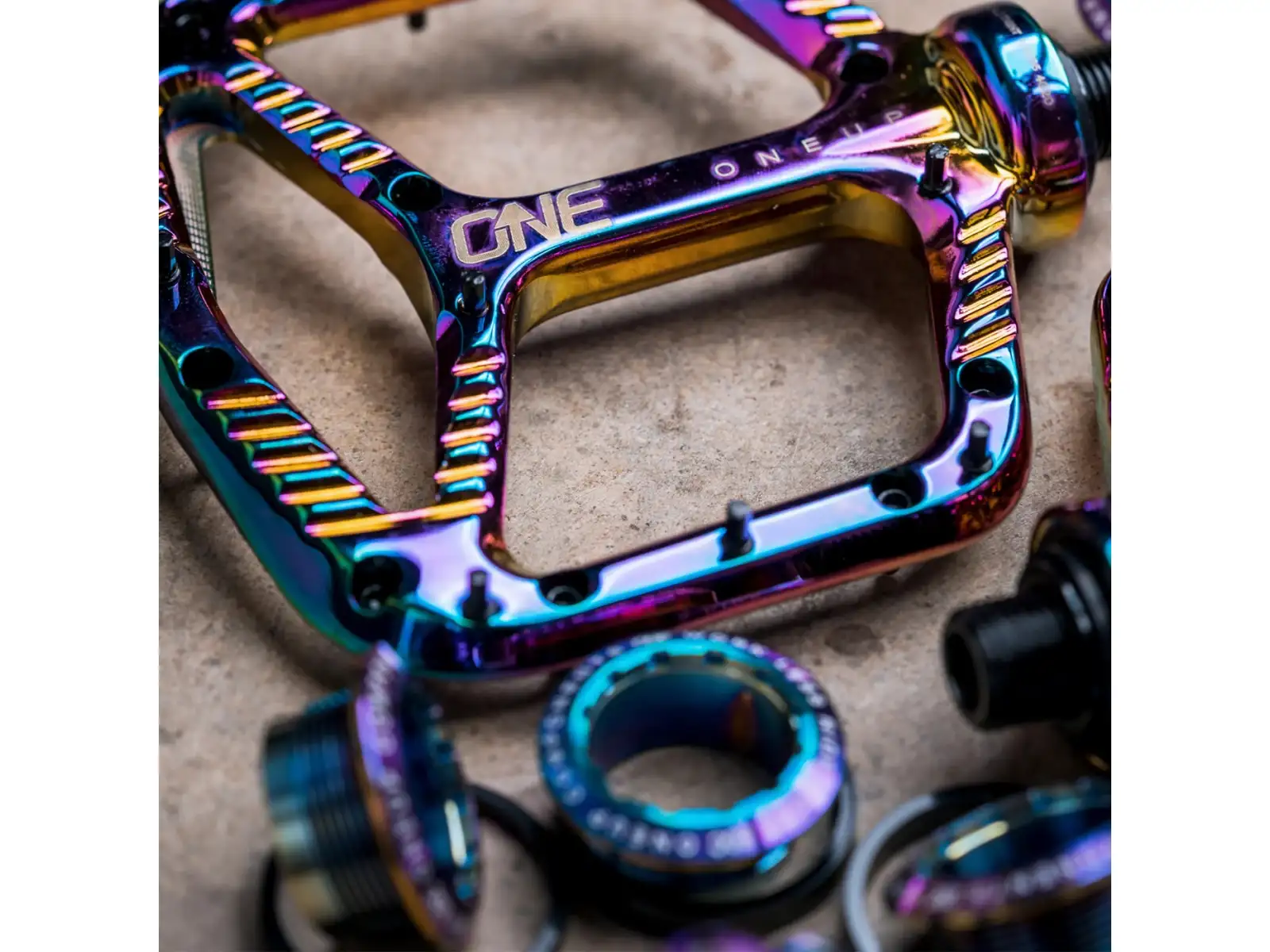 OneUP Aluminiowe pedały Oil Slick