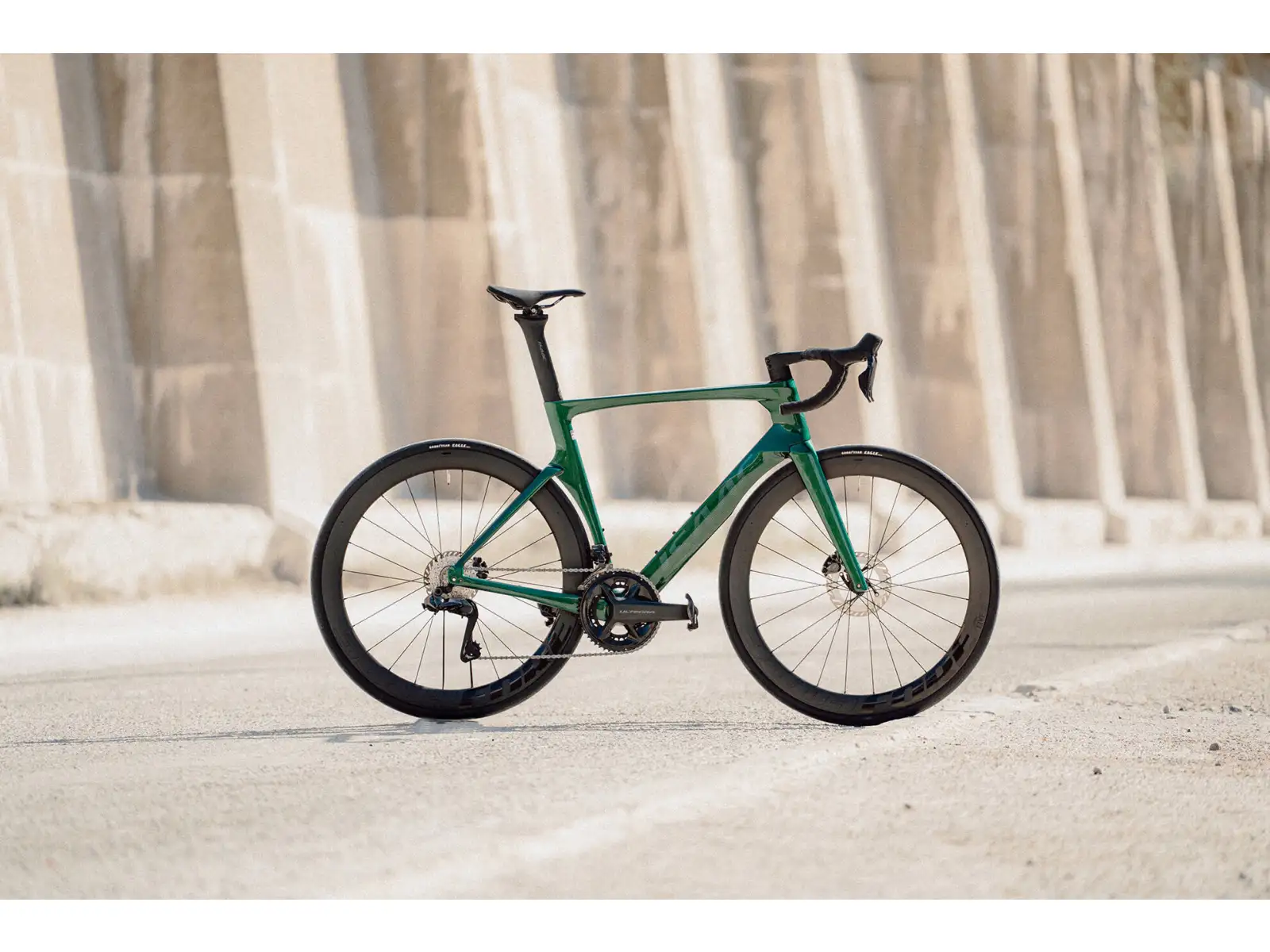 Isaac Meson 105 Di2 rower szosowy Jade Green