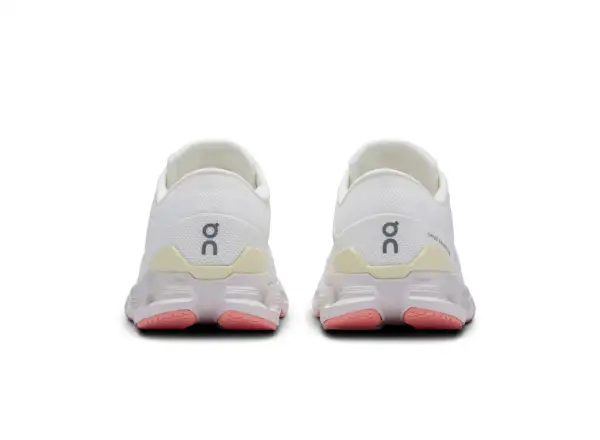 On Cloud X 4 damskie buty do biegania Ivory/Sand