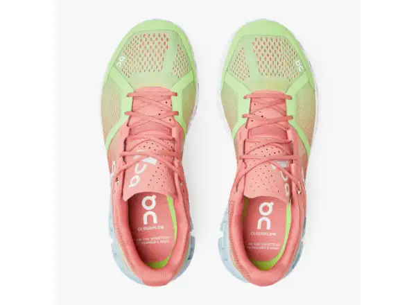 On Cloudflow W damskie buty do biegania Guava/Dustrose