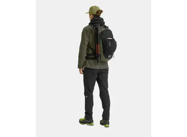 Ortovox Traverse 20 plecak wspinaczkowy 20 l Black Raven