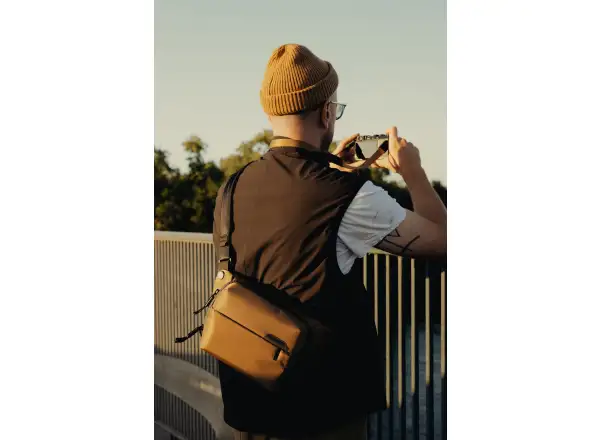 Peak Design Everyday Sling 3 l plecak Coyote