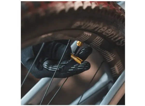 Lezyne CNC TLR Valve wentyl bezdętkowy 80 mm niebieska