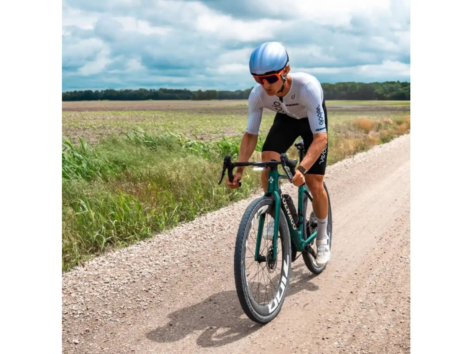 Lezyne Road Drive 500 przednia lampka