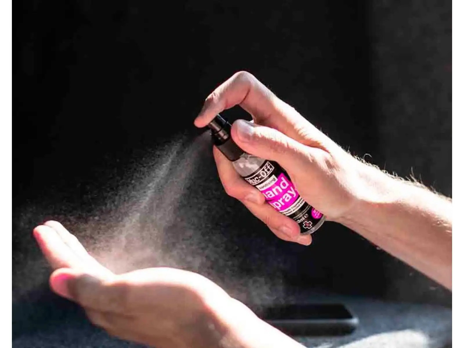 Muc Off Sanitising Hand Spray antybakteryjny spray do rąk 32 ml