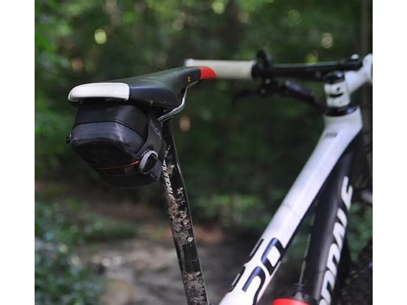 Silca Mattone torba podsiodłowa 0,6 l czarna