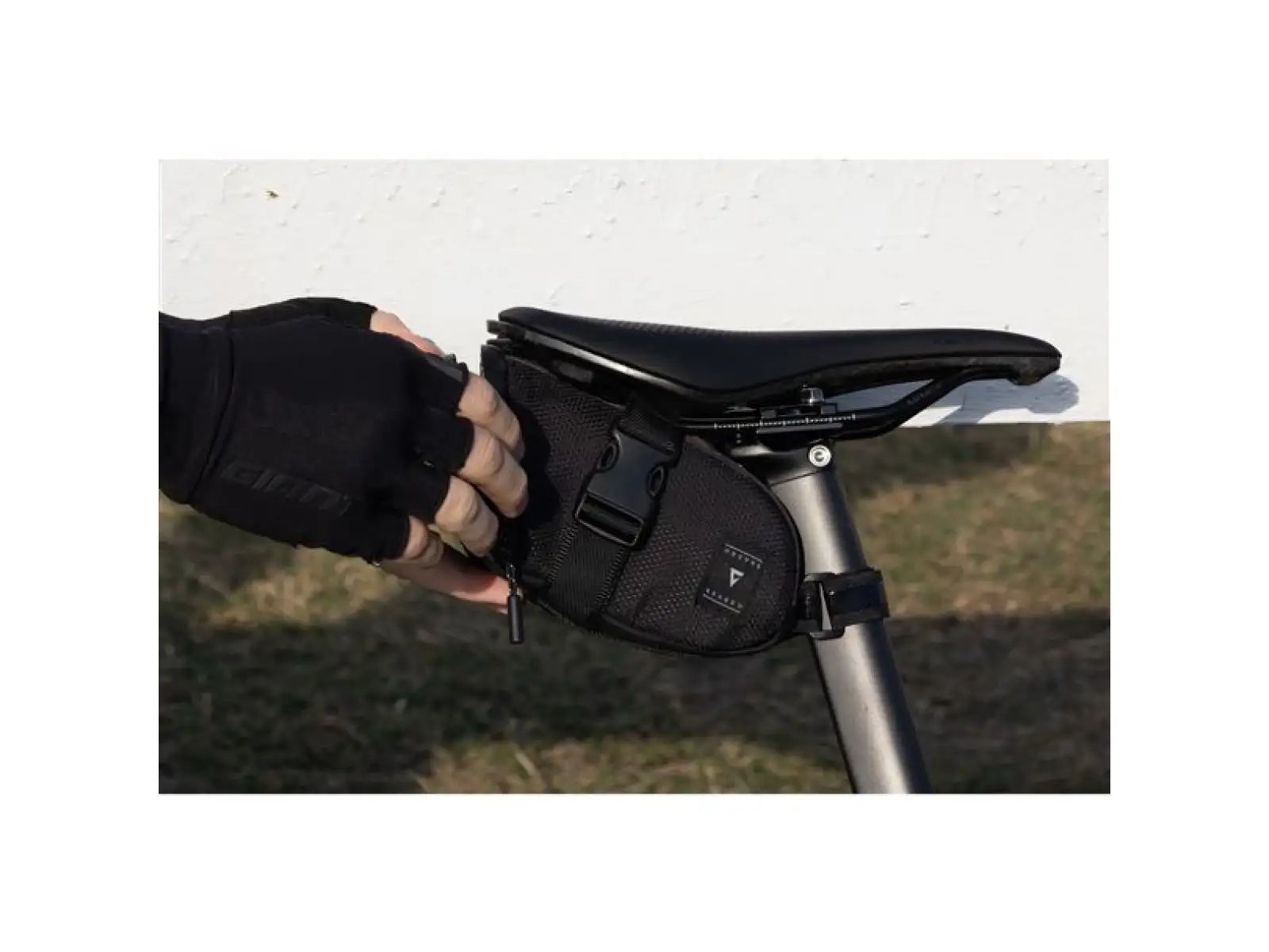 Giant Shadow Seat Bag torba podsiodłowa Black