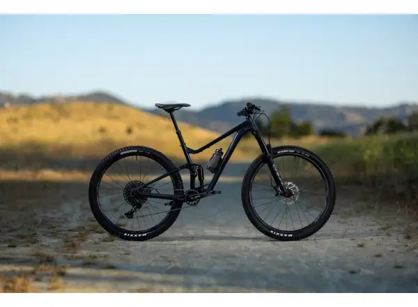 Giant Stance 29 1 rower full suspension Metallic Black