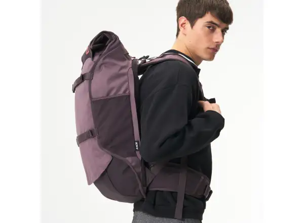 Aevor Travel Pack Proof plecak podróżny 45 l Oxy Purple