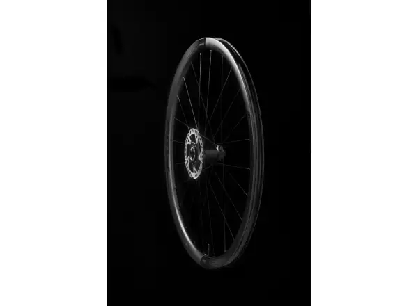 FFWD RYOT33 DT240 2:1 EXP szosowe koła zaplatane na oponki MattBlack bębenek Sram XDR