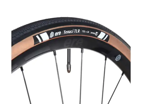 Ere Research Tenaci TLR Gravel opona kevlar Skinwall