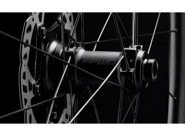 FFWD Outride Alloy koła szosowe