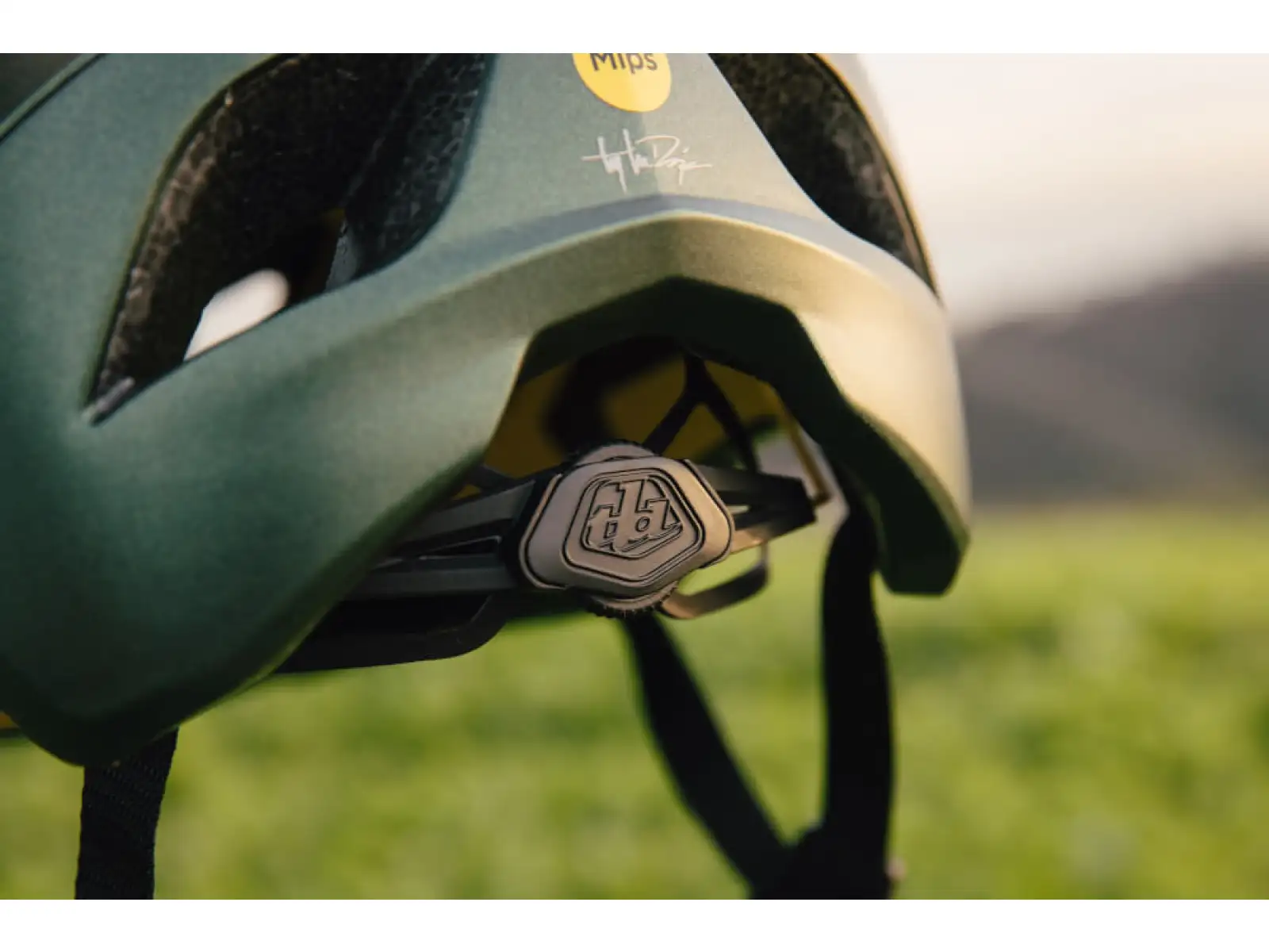 Troy Lee Designs Flowline MIPS kask Orbit Black