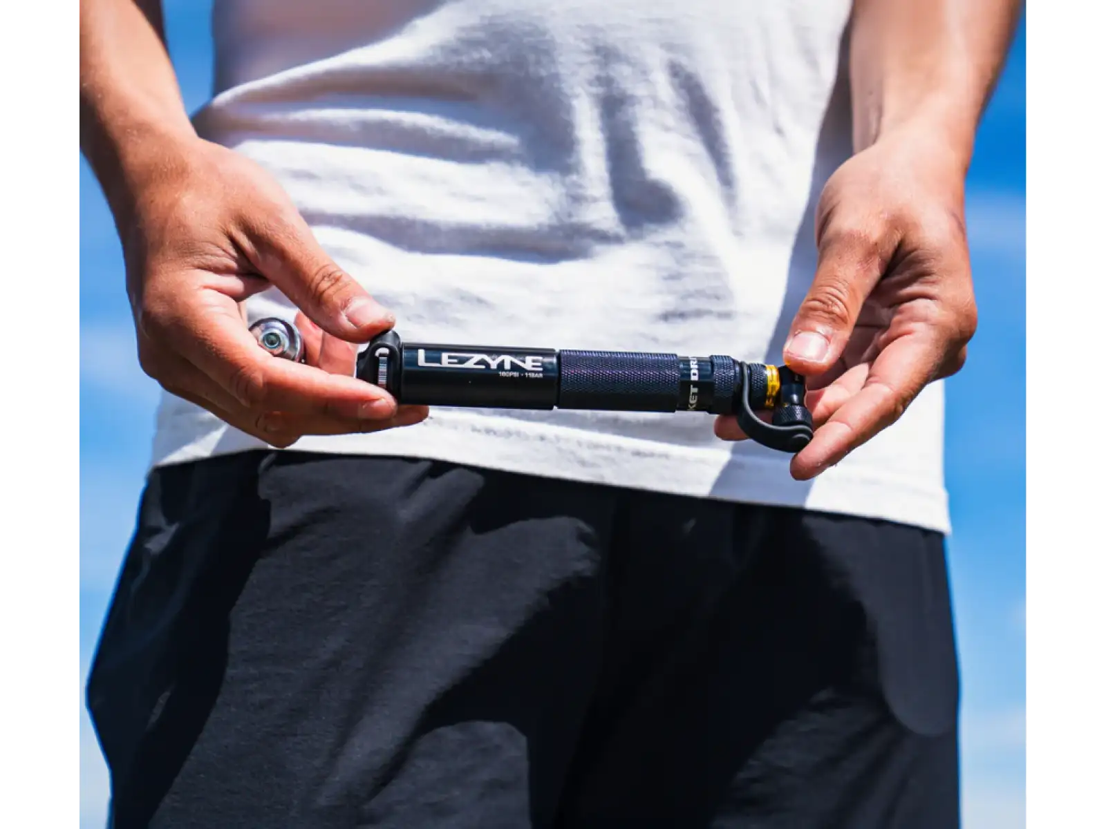 Lezyne Pocket Drive CO2 pompka + 16 g nabój