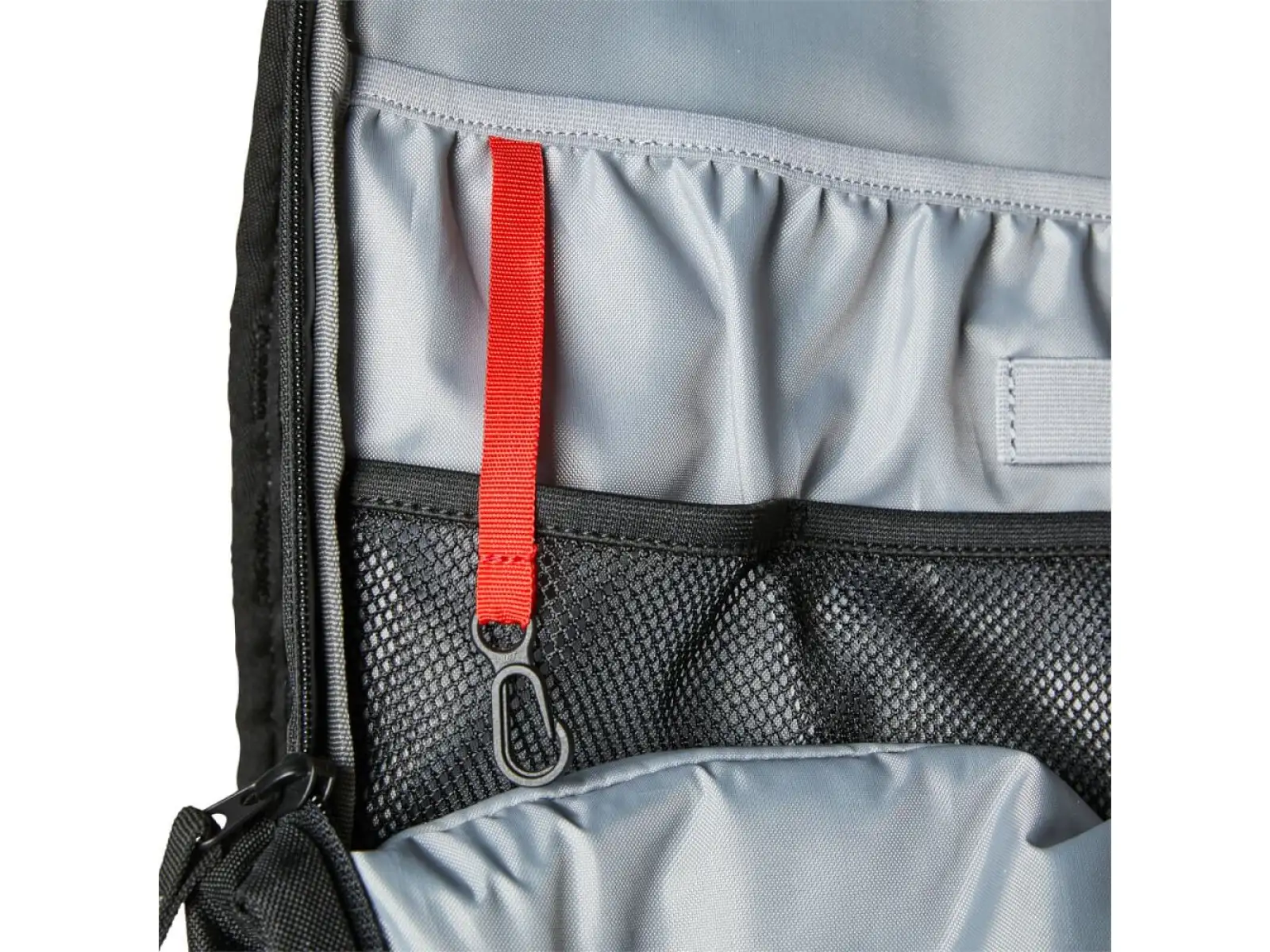 Fox Utility 6 l plecak z rezervoarem czarna