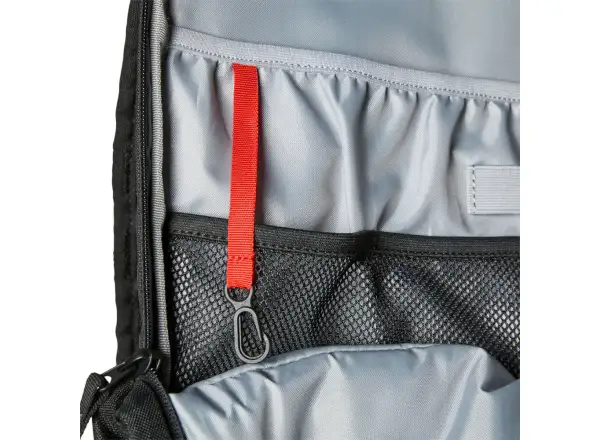 Fox Utility 6 l plecak z rezervoarem czarna