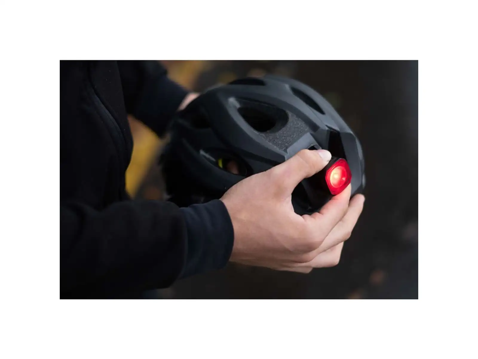 Giant Recon TL 100 tylna lampka USB