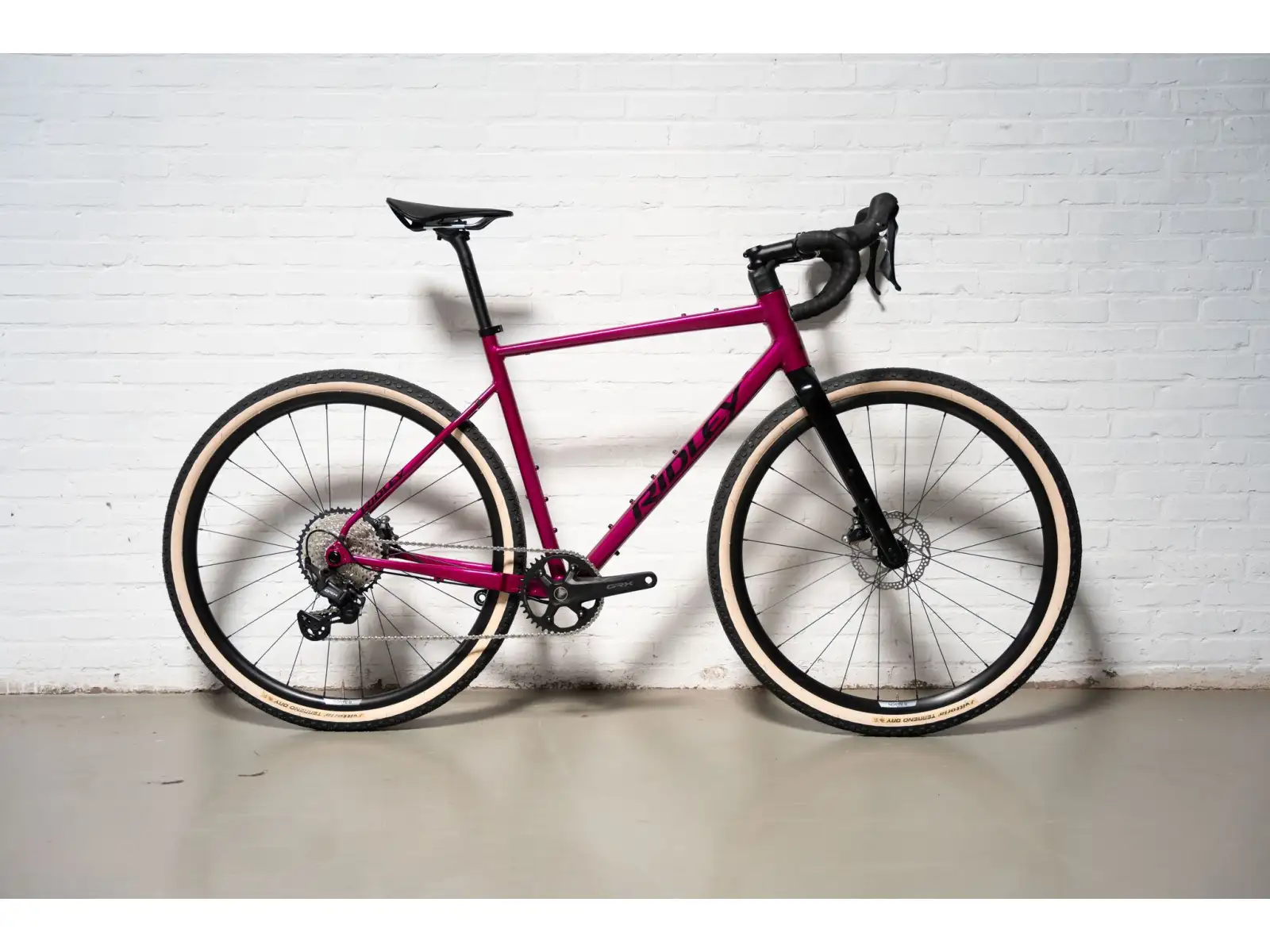 Ridley Kanzo Adventure Alu GRX600 rower gravel Jazzberry Jam Metallic/Black