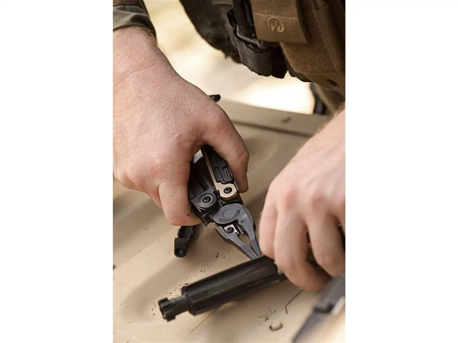 Leatherman MUT multitool Black