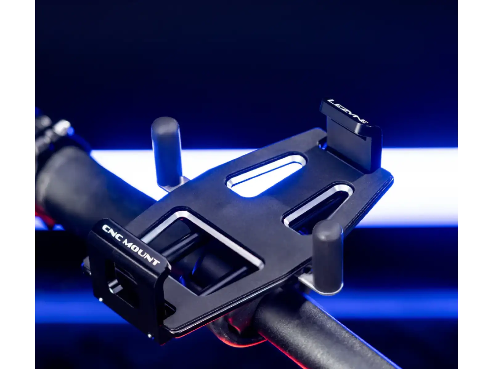Lezyne CNC uchwyt telefonu Black