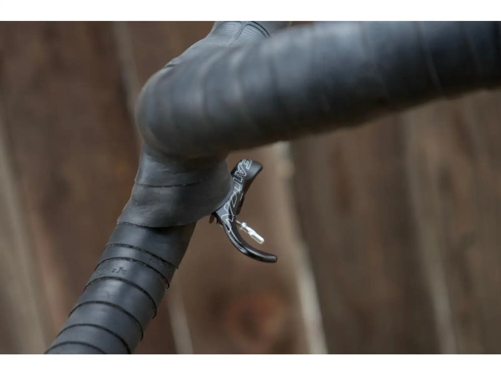 Easton Remote AX DB Post Underhood Dual Pull dźwignia do sztycy regulowanej