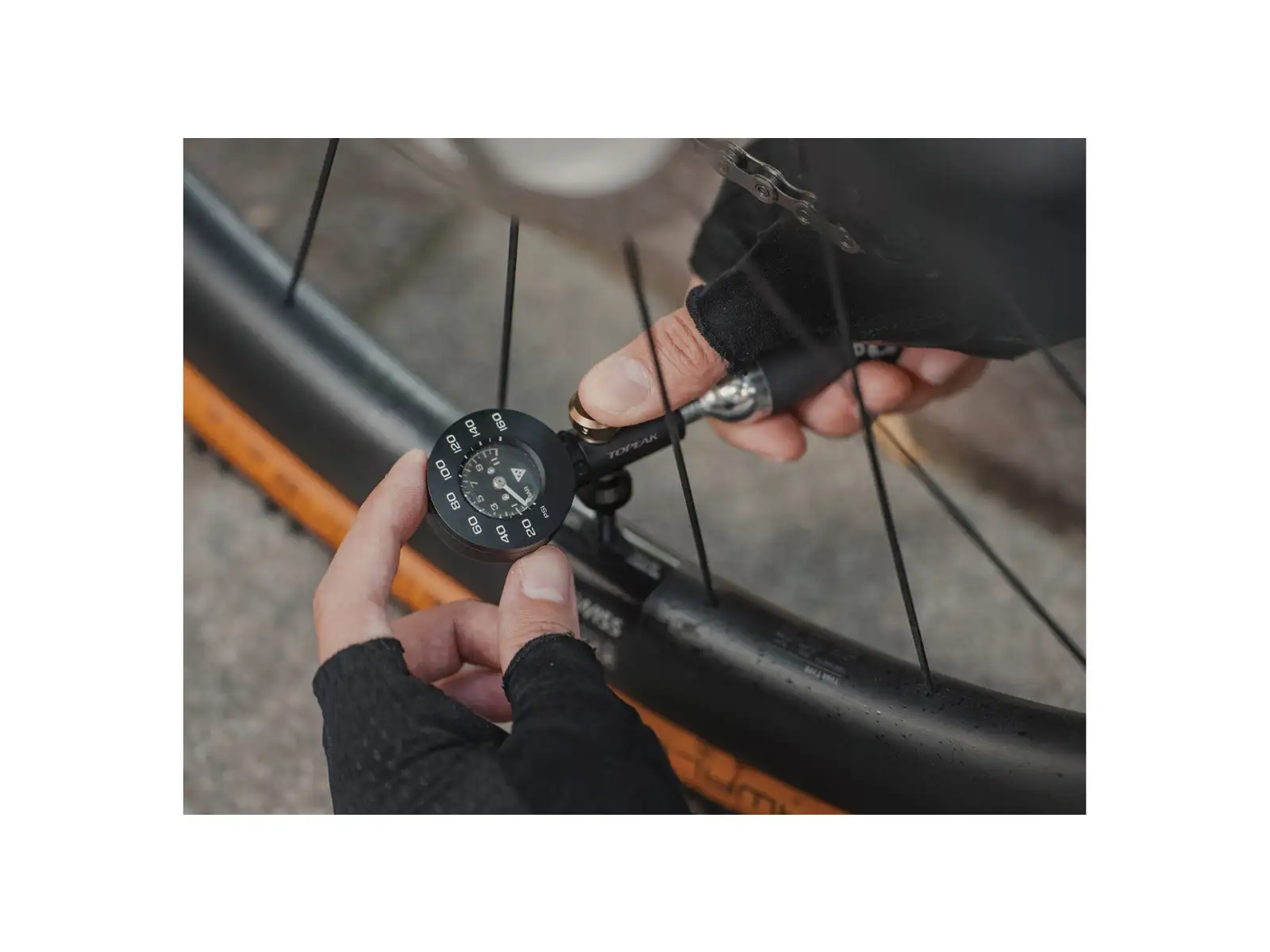 TOPEAK Airbooster G+ CO2 pompka