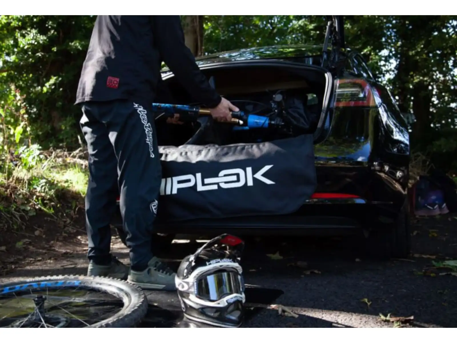 Hiplok Rideshield ochronna mata 2700 x 1020 mm czarna