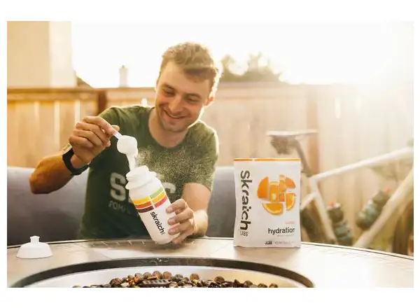 Skratch Labs Hydration Sport Drink Mix napój jonowy 440 g pomarańcz