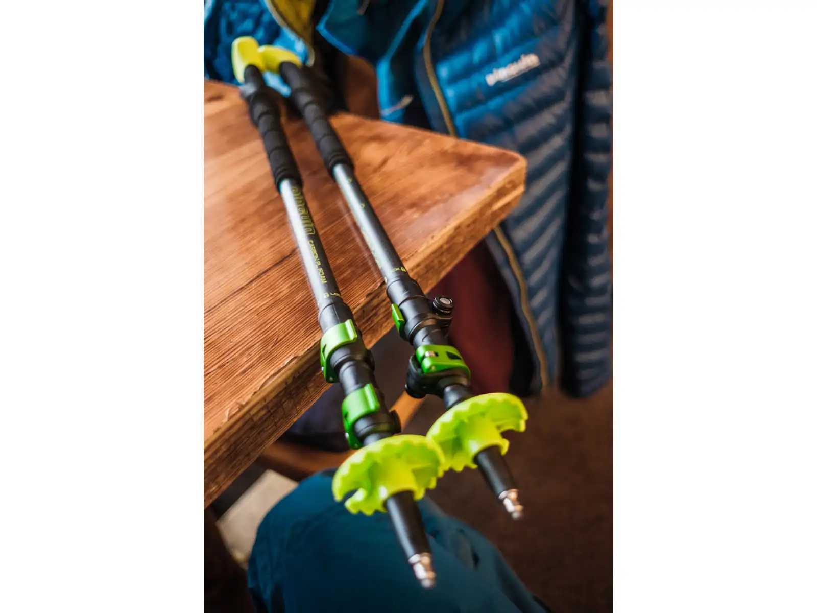 Pinguin Carbon FL Foam kije turystyczne zielona rozm. 64 - 135 cm